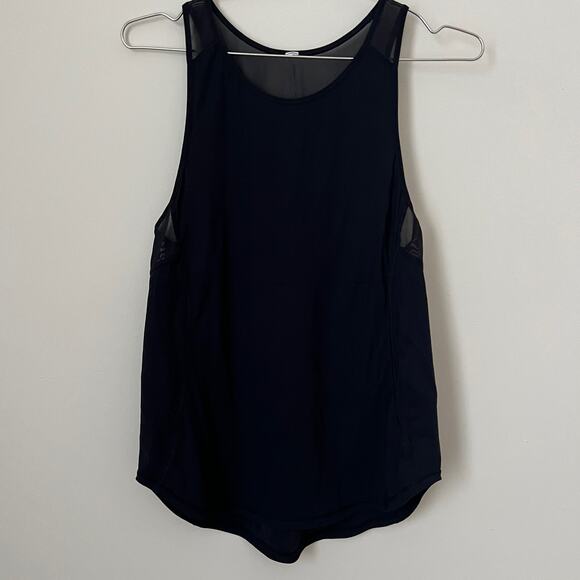 Lululemon Black Mesh Racerback Scoop Bottom Tank Top Size 6 - Picture 1 of 7